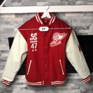 LETTERMAN  jacket,VARSITY jacket, BOMBER jacket ,COAT red /white Lrg